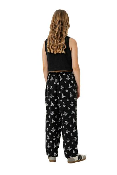 Minigimin Cicileri Mini Girl's Floral Print Pants Suit with Button Crop Vest - Black