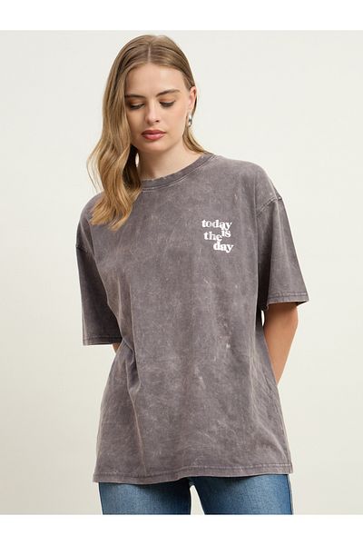 Styli Acid Washed Foil Slogan Print Oversized Longline T-Shirt