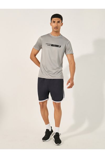 Styli Graphic Print Short Sleeve T-Shirt