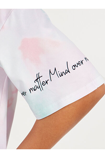 Styli Slogan Print Short Sleeve Top with Dropped Shoulders