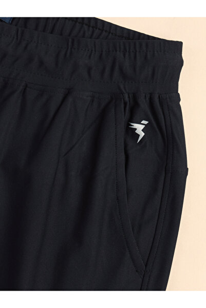 Technosport By Styli Men Solid Slim Fit Cargo Track Pants with DURACOOL+