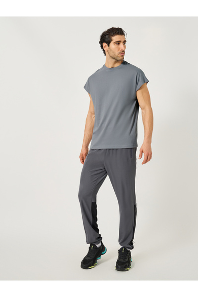 Styli Slogan Print Oversized Training T-Shirt