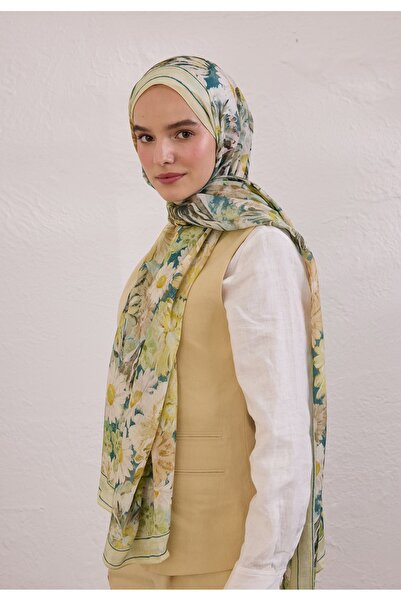 Fresh Jasmine Joy Pattern Rami Shal Soft Green
