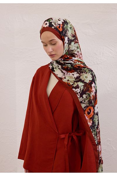 Fresh Beauty Blossom Pattern Rami Shal Red