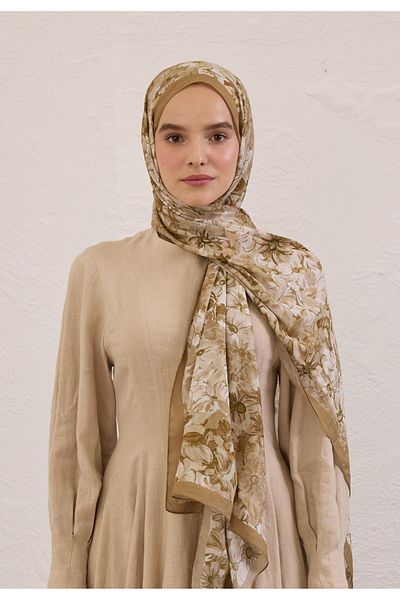Fresh Summer Bloom Pattern Rami Shal Mink