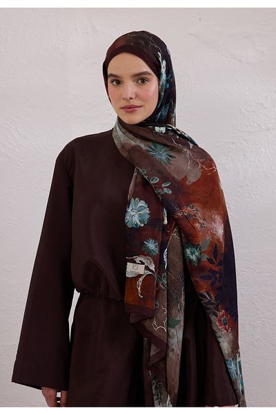Fresh Ditsy Leaves Pattern Rami Shal Brown