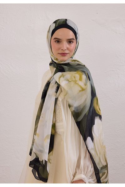 Fresh Gardenia Pattern Rami Shal Black