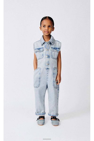 Ecenin Favorileri Salopetă din denim fără mâneci pentru fete