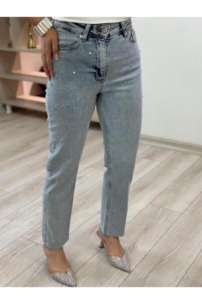 MELTEM TUĞAN Serpme Taş Detay Mom Fit Pantolon BUZ MAVİ
