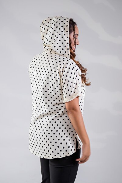 Roxxlen Γυναικεία μπλούζα 8015 πουά με κουκούλα λευκή