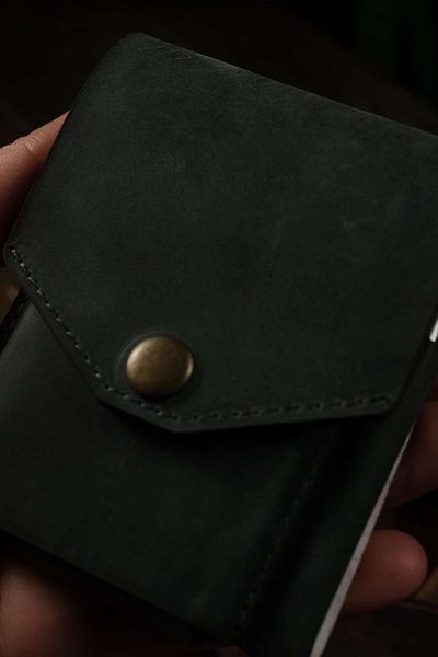 eonaks Peru - Wallet and Card Holder with Vertical Mechanism Pen Card and Coin Compartment