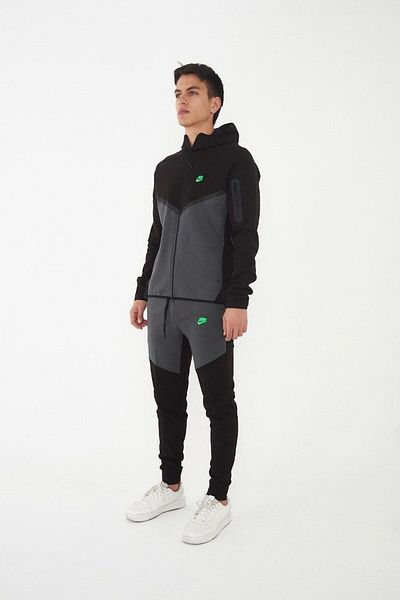 2AS Tech Fleece Tracksuit