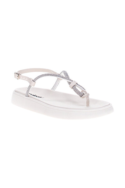 Moleca صندل مسطح للسيدات باللون الأبيض | صنع في البرازيل