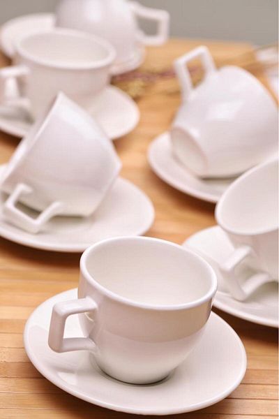 Atbyhome طقم فناجين قهوة سيراميك نورديك مكون من 6 قطع – أبيض