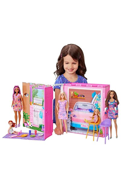 Barbie Portatif Tatil Evi™ Bebek ve Oyun Seti, 4 oyun alanı ve 11 dekorasyon aksesuarı HRJ77
