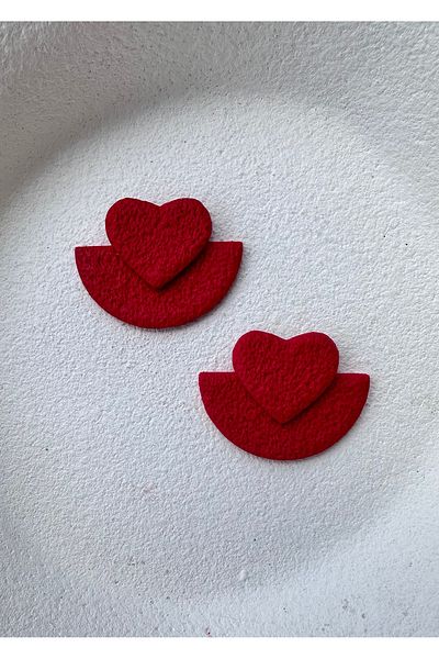 ACCESSORY Red Heart Detail Design Earrings