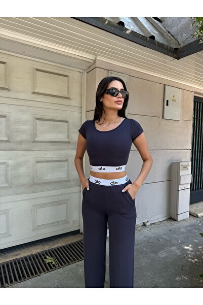 LE CARAMBOLE Set pantaloni crop elastici antracit pentru damă