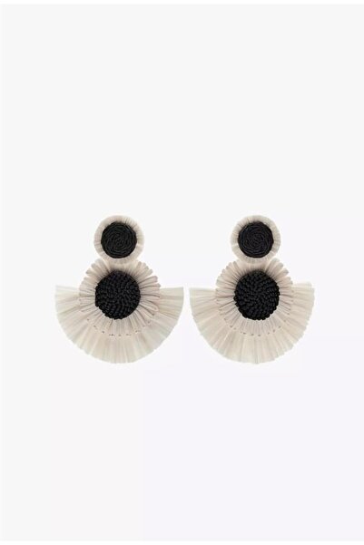 Jerie Black and White Straw Knitted Design Earrings