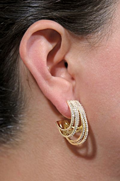 ÖZÜM TAKI Women's Steel Zircon Stone Bomb Earrings Gold