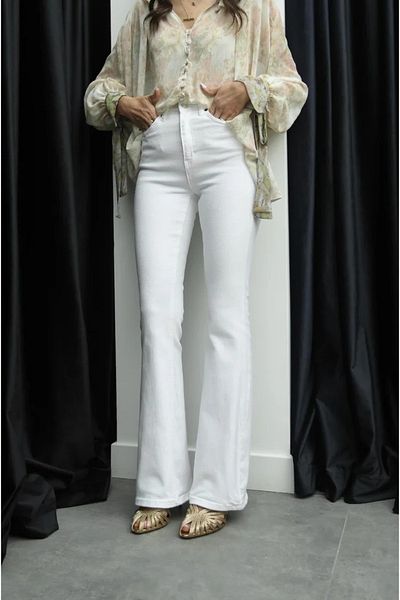 SANTA BELLA Vlad Spanish Leg White Jean Extra Lycra High Waist Women's Jeans