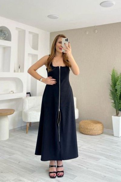 Mossta Square Neck Front Zipper Long Crepe Dress - Black