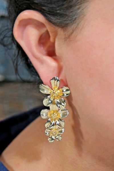 ÖZÜM TAKI Women's Flower Model Earrings Gold