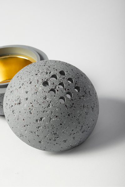 Bin Shihon Spherical stone poly incense burner