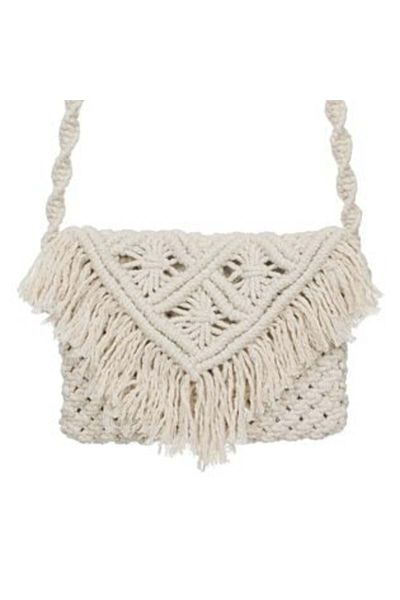 OEM Crossbody Macrame Bag made of Ecru Cotton with Fringes for Women 23 x 18 cm