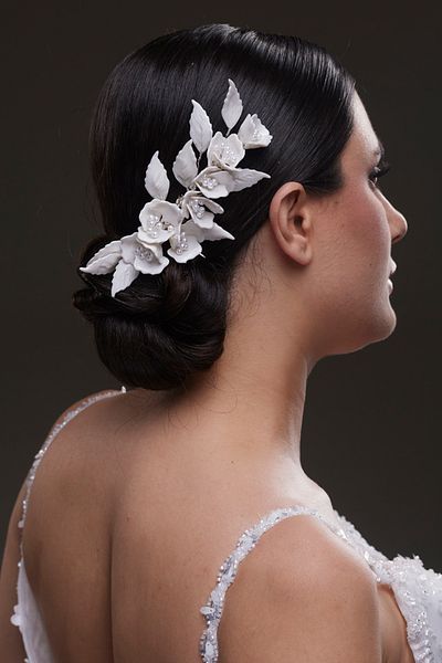 Hayalperest boncuk Elegant Pearl and Flower Detailed Bridal Bun Accessory