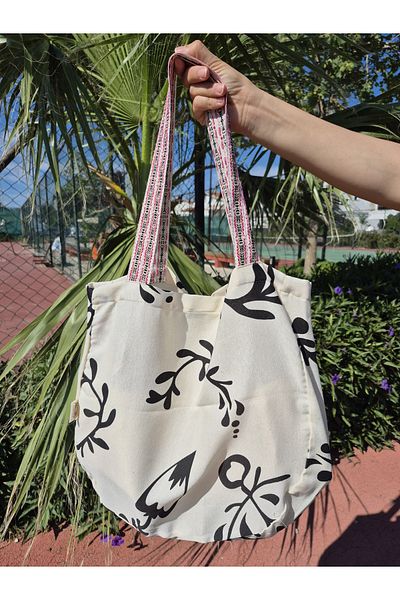 Mia Pera Beach Bag Ecru Ground Black Floral Patterned Raw Linen Pink Grosgrain Strap Bag