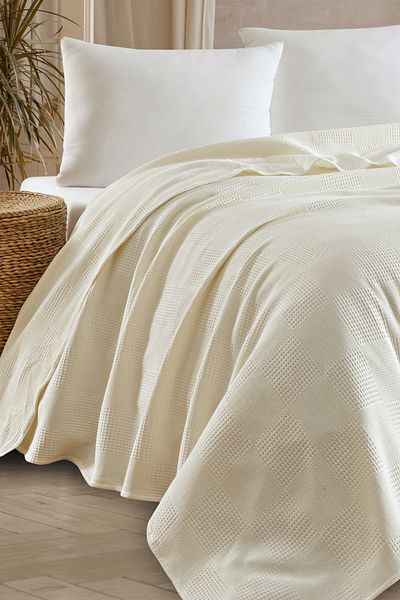 Eponj Home Single 100% Cotton Pique Cover 160X230 cm – Cream with Tile Pattern – Weave Series