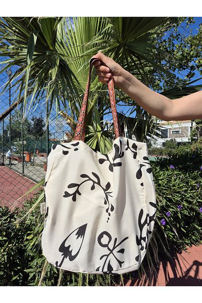 Mia Pera Beach Bag Ecru Ground Black Floral Patterned Raw Linen Black Red Grosgrain Strap Beach Bag
