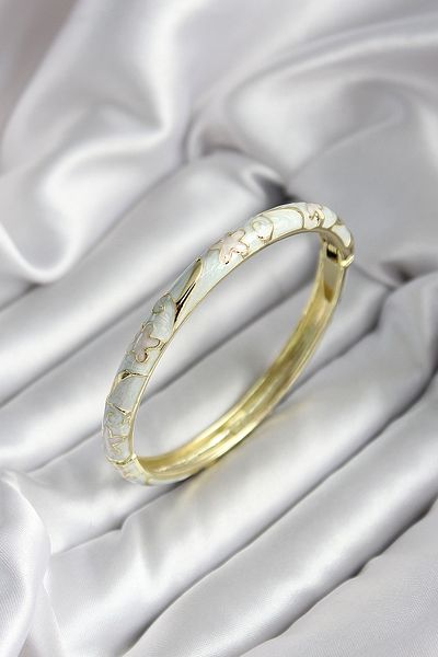 STİLLOVE Mineli Brass Off-White Flower Patterned Zircon Stone Gold Color Women's Handcuffs (Diameter 60 mm) Sl11937