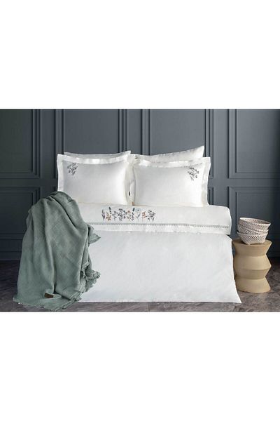 Dantela Veria Embroidered Handmade Duvet Cover Set & Pique Set - Mint