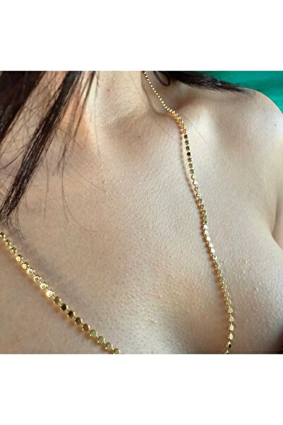 Fundéa Jewelry Hat Yolu Kolye - Altın Kaplama Pullu Kolye - Parlak Dokulu, Trend Yüzey Tasarım