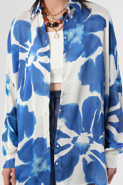 Orfeo Negro KADIN BÜYÜK ÇİÇEK DESENLİ OVERSİZE GÖMLEK