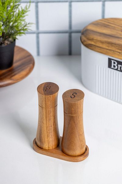 FH finehome Volleyball Acacia Salt and Pepper Shaker