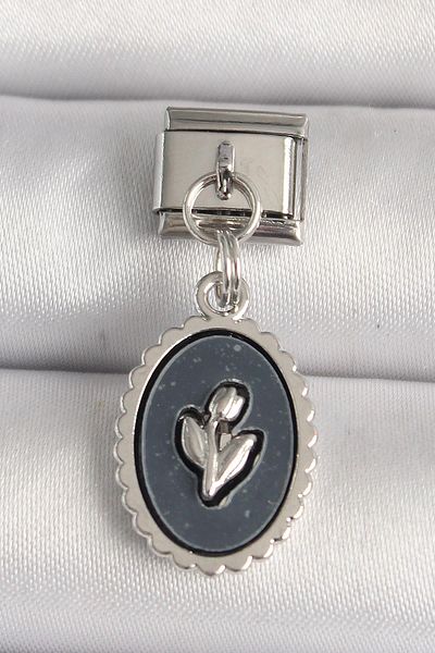 Celira Steel Silver Color Flower Embroidered Black Portrait Model Nomination Charm
