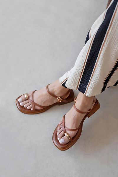 STRASWANS Vichenza Women's Flip Flops Sandals Brown