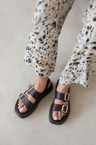 STRASWANS Renato Women's Buckle Detail Daily Leather Sandals Brown