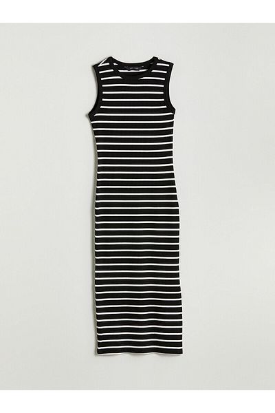 LC Waikiki Rochie bodycon cu dungi cu decolteu