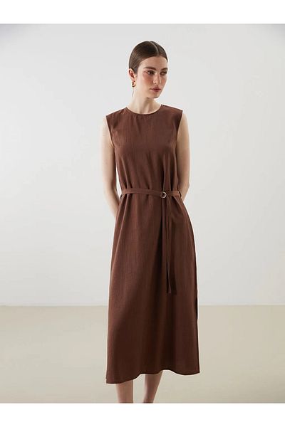 LC Waikiki LCWAIKIKI Κλασικό Καφέ Φόρεμα με λαιμόκοψη με ζώνη