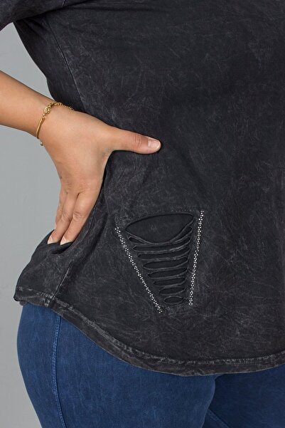 Truva XXL Black V-Neck Shoulder Detail Stoned Washed Cotton Blouse – Stylish and Comfortable Design