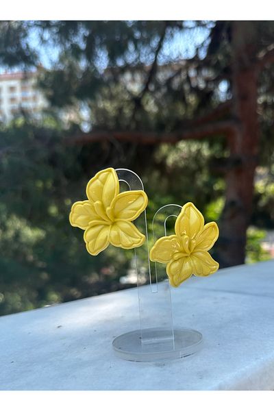 Be Best Women's Yellow Color Flower Earrings Be98