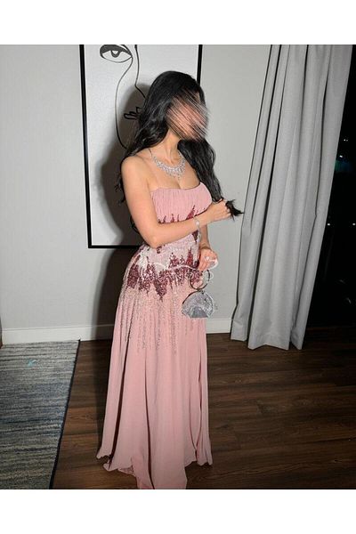 ALANOOD FASHION Gorgeous pink evening dress with luxurious embroidery