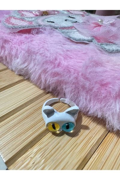 Herşey Nota Children's Ring with Colorful Eyes and Cute White Cat Figure – Minimal Design Resin Fixed Size