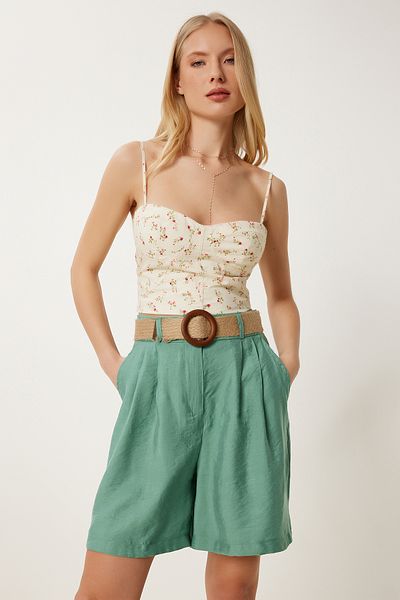 Happiness İstanbul Damen Çağla Green Straw Belted City Boy Ayrobin Bermuda Shorts DP00258