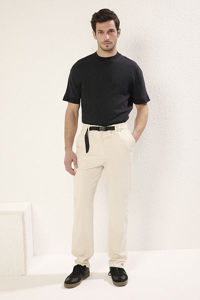 Trendyol Collection TMNSS25PL00011 Μοντέλο Πέτρινο ίσιο παντελόνι