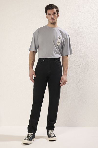 Trendyol Collection Μαύρο 100% βαμβάκι Essential Fit Jeans Τζιν παντελόνι TMNAW23JE00104