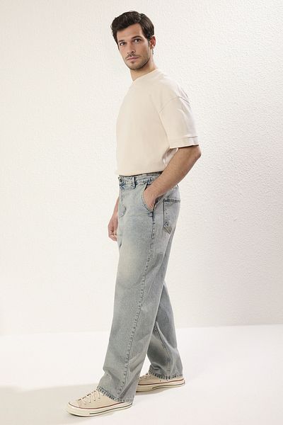 Trendyol Collection Ανοιχτό μπλε Skater Jeans Loose Jeans Παντελόνι TMNSS25JE00003